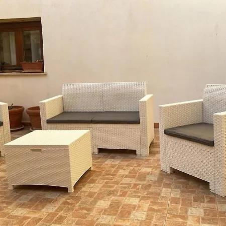 Daire La Casa Di Gio Centro Storico Con Terrazza Privata 50mq Vicino Al Mare